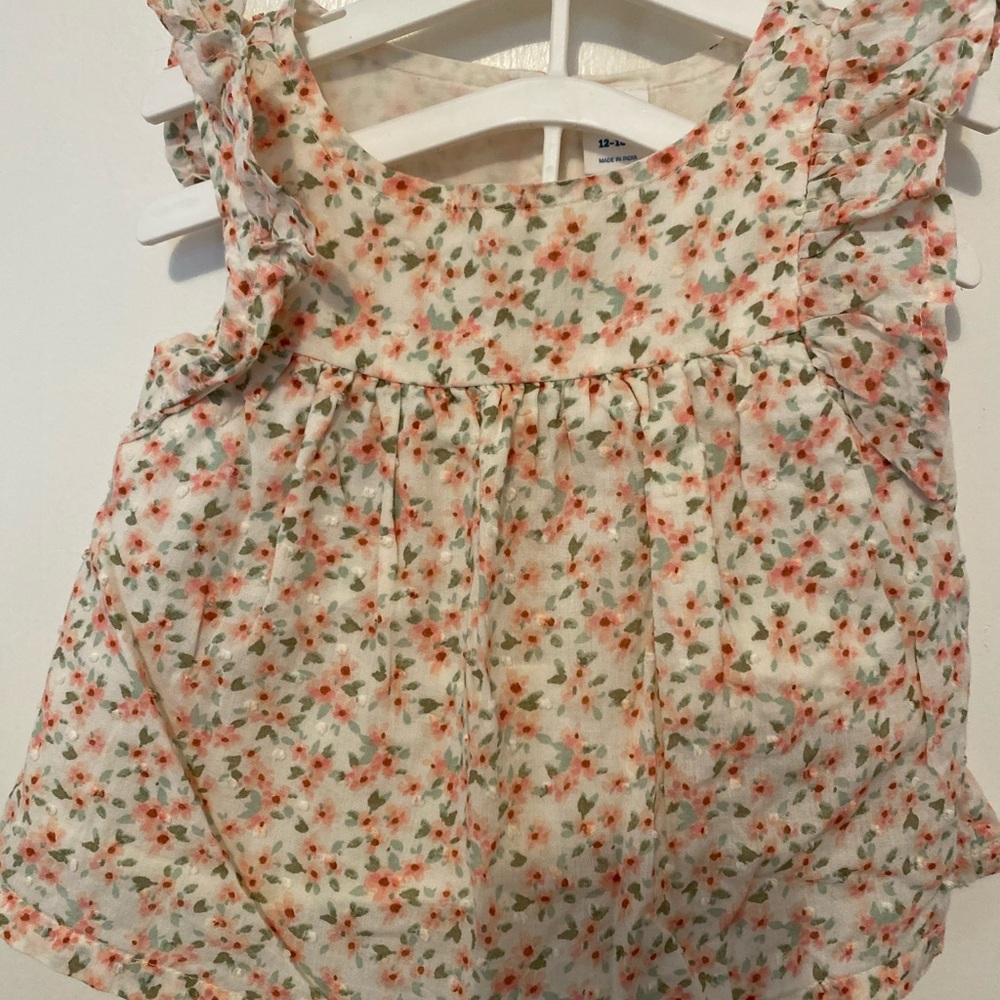 Old Navy flutter sleeve bloomer set 12-18 months
